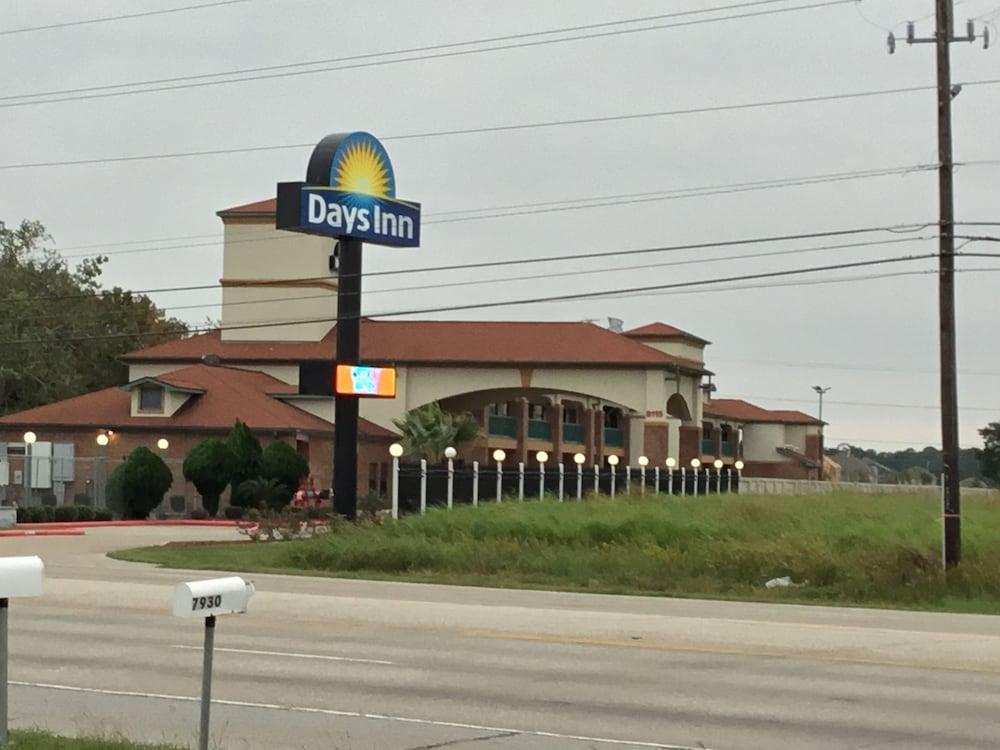 Days Inn By Wyndham Baytown East Exteriér fotografie