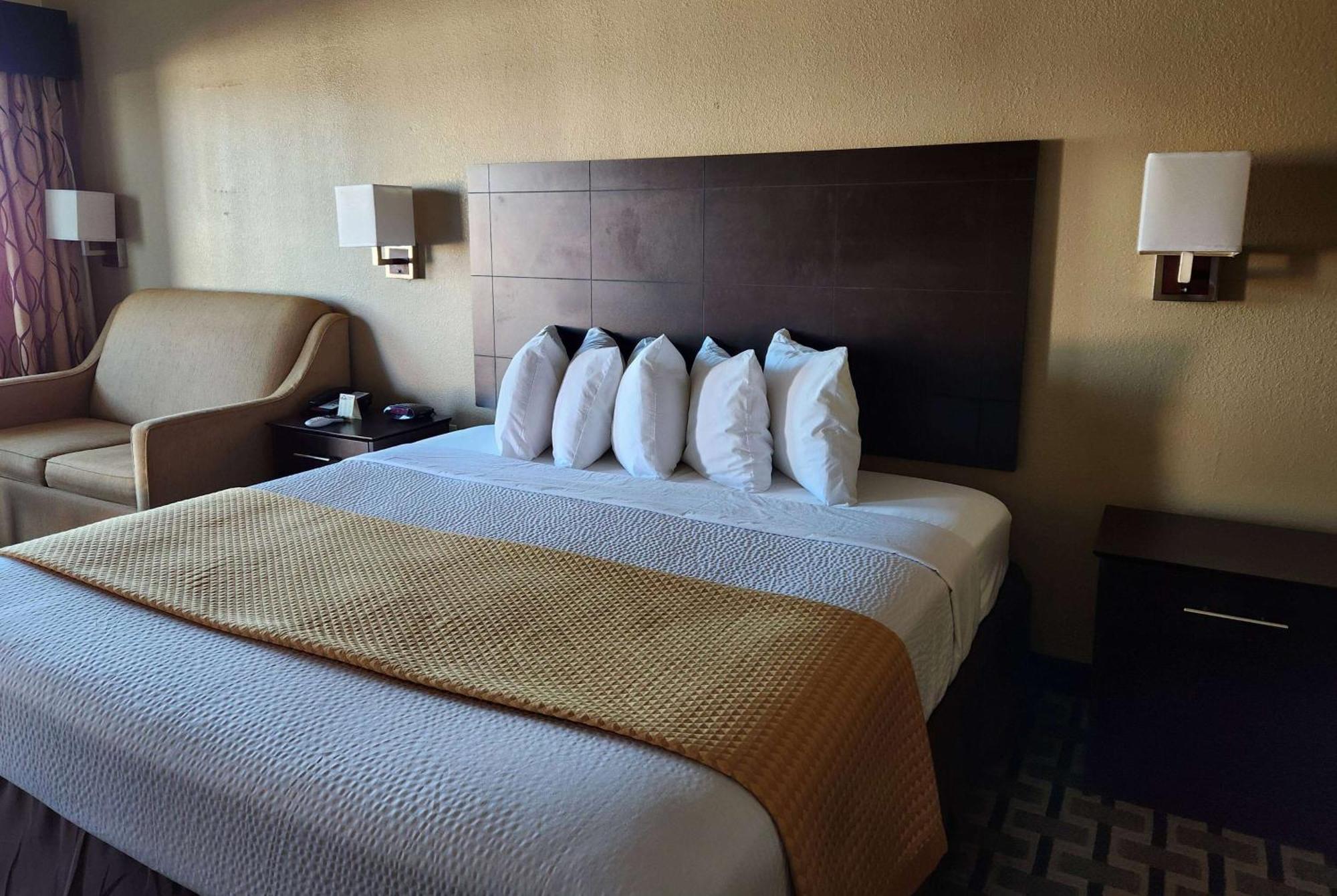 Days Inn By Wyndham Baytown East Exteriér fotografie