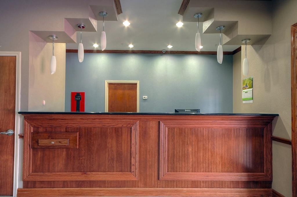 Days Inn By Wyndham Baytown East Exteriér fotografie